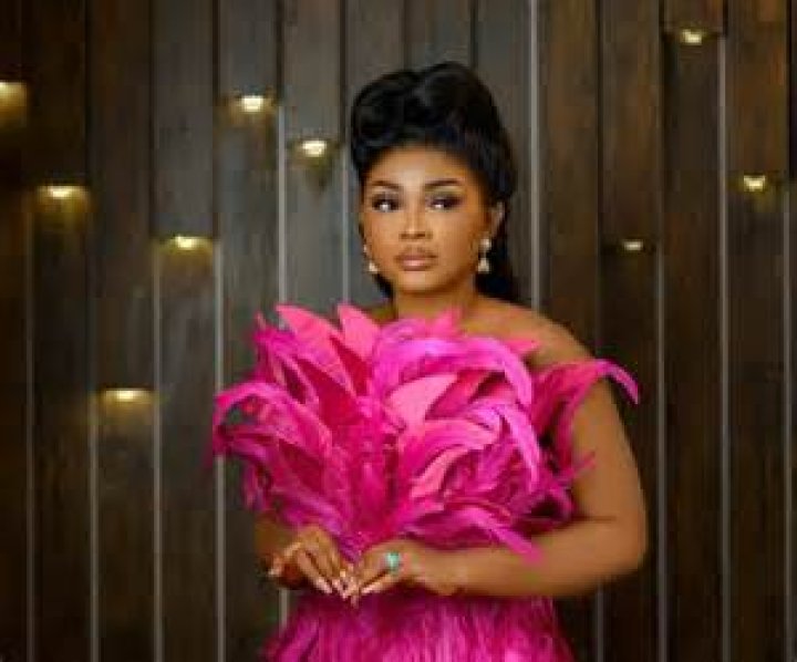 
Actress Mercy Aigbe Reacts As Fans Scold Her Over Hairstyle 
