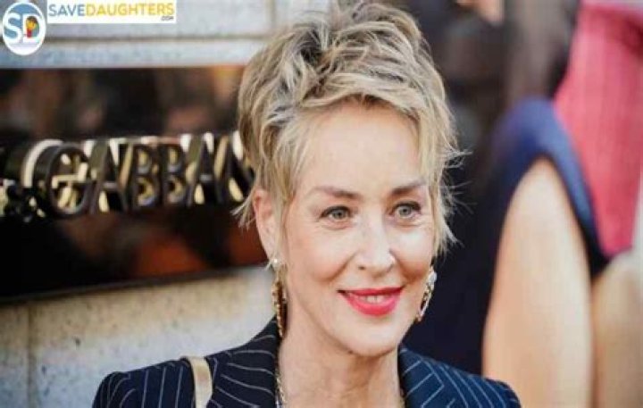 Aimee Stolte Height, Weight, Net Worth, Age, Wiki, Who, Instagram, Biography