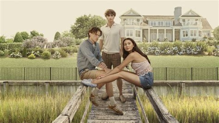 
Christopher Briney Unseen Photos From The Summer I Turned Pretty Will Surprise You 