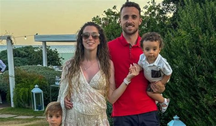 
Does Sue Bird Have A Husband? Career And Net Worth Details On Megan Rapinoe 