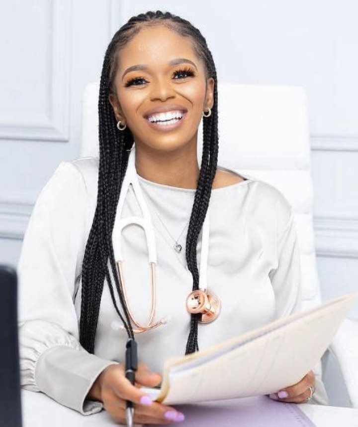 Dr Nandipha Magudumana Height, Weight, Net Worth, Age, Birthday, Wikipedia, Who, Nationality, Biography