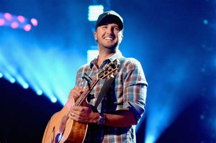 
Is Luke Bryan Leaving American Idol? Wiki Bio And Net Worth 