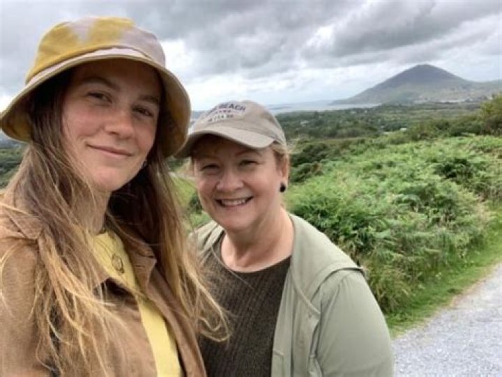 Laura Dreyfuss Height, Age, Boyfriend, Biography, Wiki, Net Worth