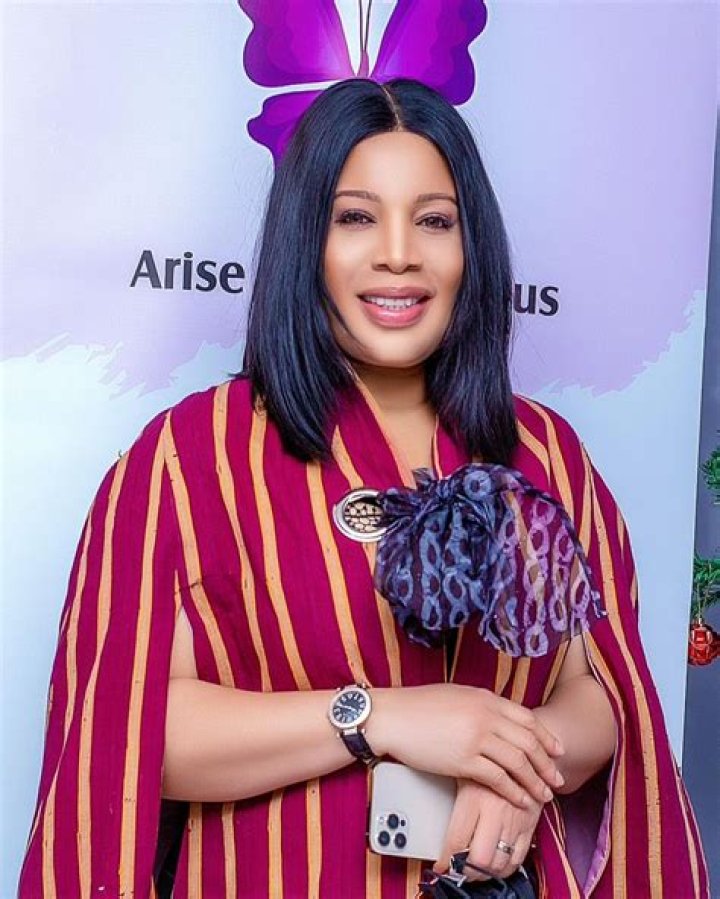 
Monalisa Chinda Height, Weight, Net Worth, Age, Birthday, Wikipedia, Who, Nationality, Biography 