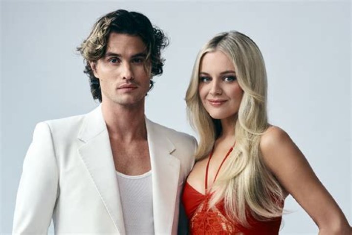 
”My arm was on fire”: Outer Banks star Chase Stokes opens up on shooting the series in the jungle 