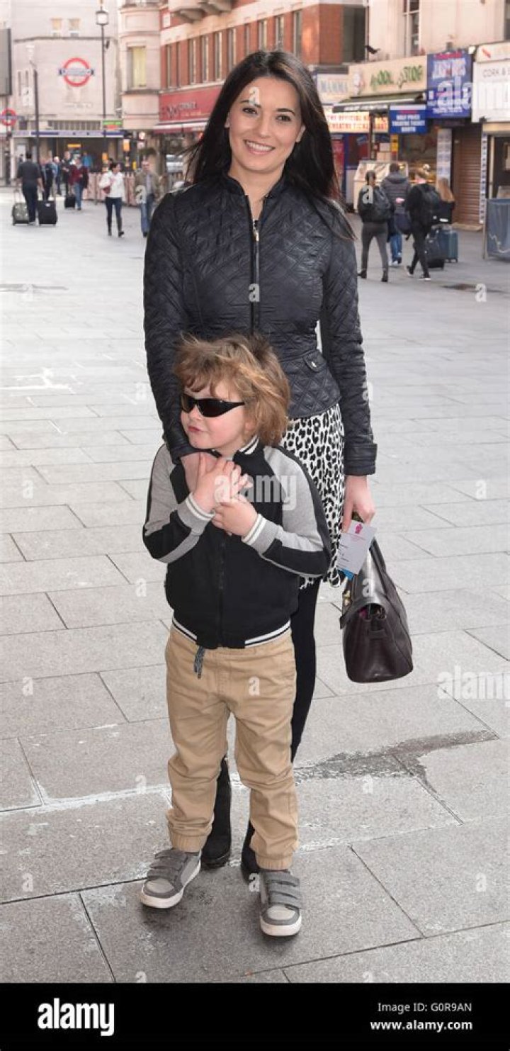 
Natalie Sawyer and Sam Matterface Divorce Struggles 