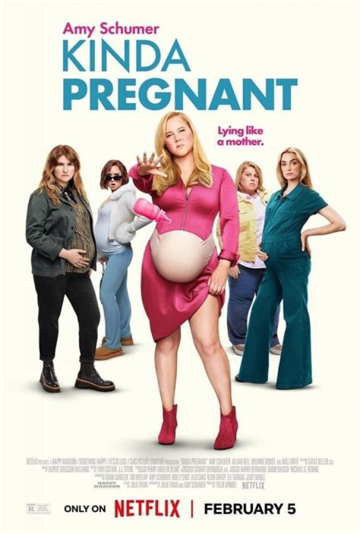 No, Jenny Mccarthy Is Not Pregnant and Here Is Why Fans Confuse Her Baby Bump