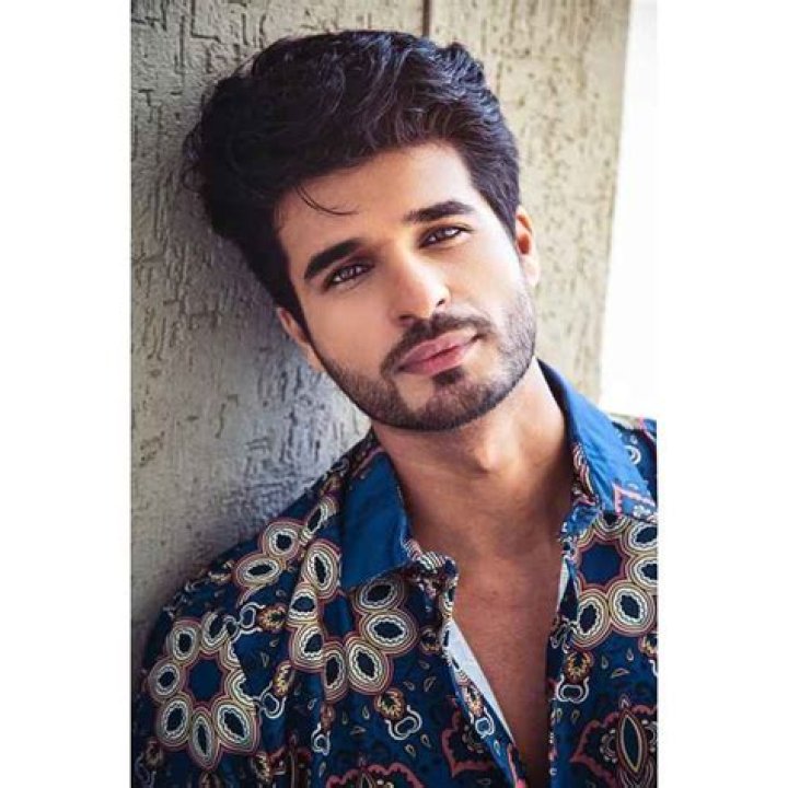 Puneett Chouksey Height, Weight, Net Worth, Age, Birthday, Wikipedia, Who, Instagram, Biography