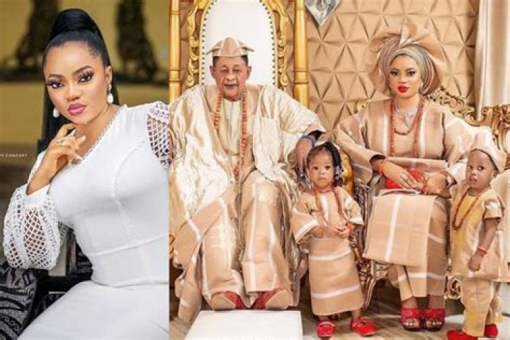 
Queen Ola, Alaafin’s Estranged Wife, Is Heartbroken As She Mourns Her Father. 