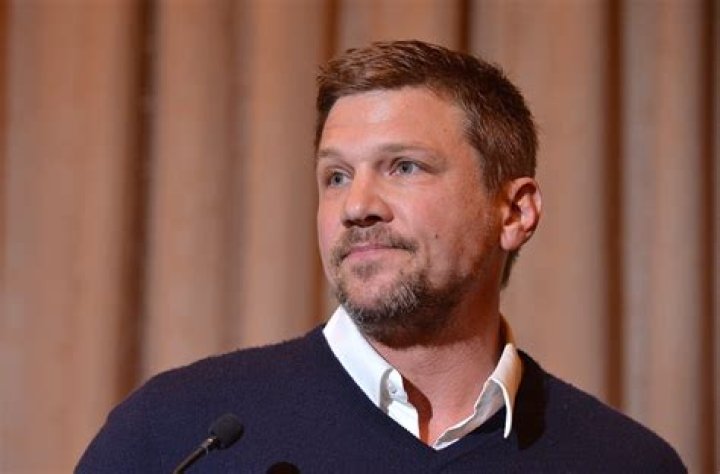 
Ryan Haddon’s Biography: Husband Marc Blucas, Children 