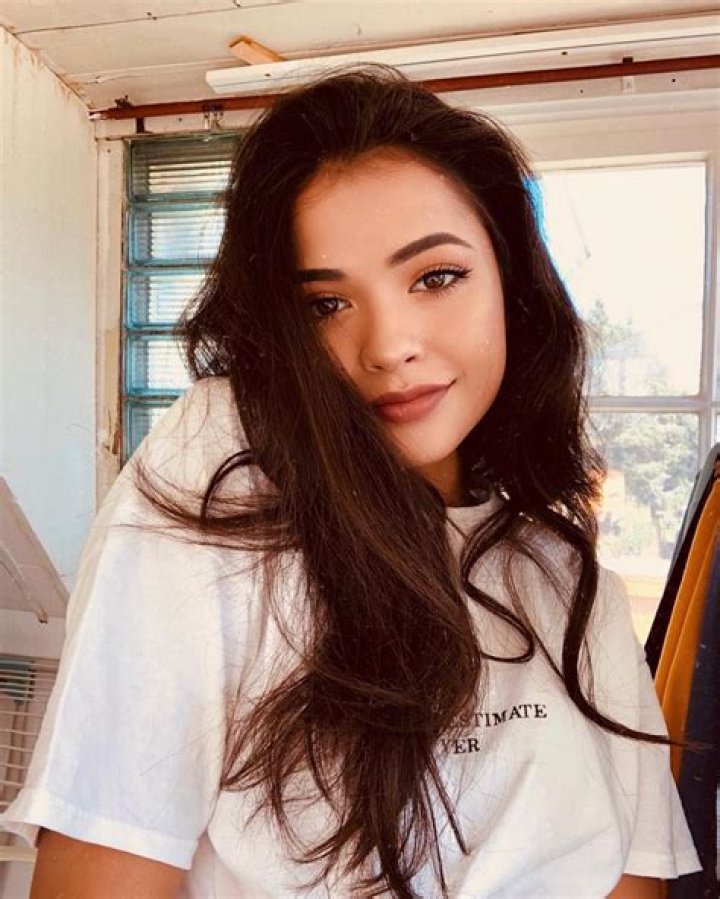 
Tiara Adhelya Putri (TikTok Star) Biography, Age, Boyfriend, Height, Net Worth 