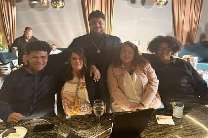 Who Is Darnell Wright Sister? Parents And Family