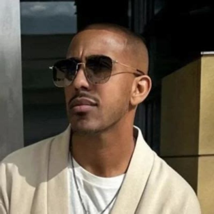 Wo Is Brandon Houston? Meet Marques Houston Brother: Wiki & Parents
